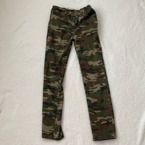 Forever21 Camo girls jeans